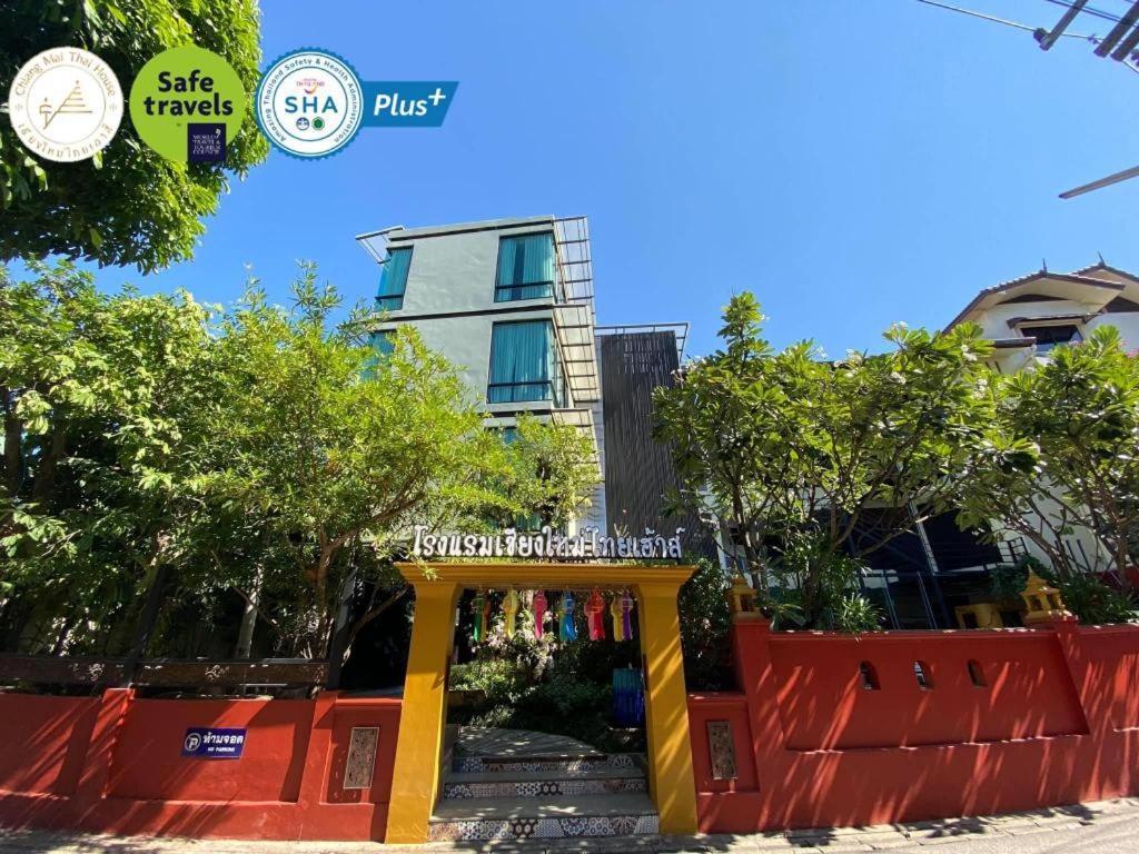 Chiang Mai Thai House,Thapae Екстериор снимка